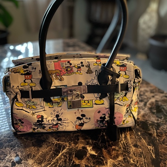 Mickey Mouse character purse - Picture 2 of 10